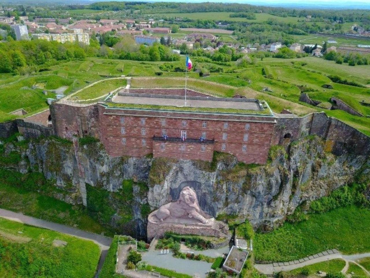Domitys - Cybele Aparthotel Belfort Buitenkant foto
